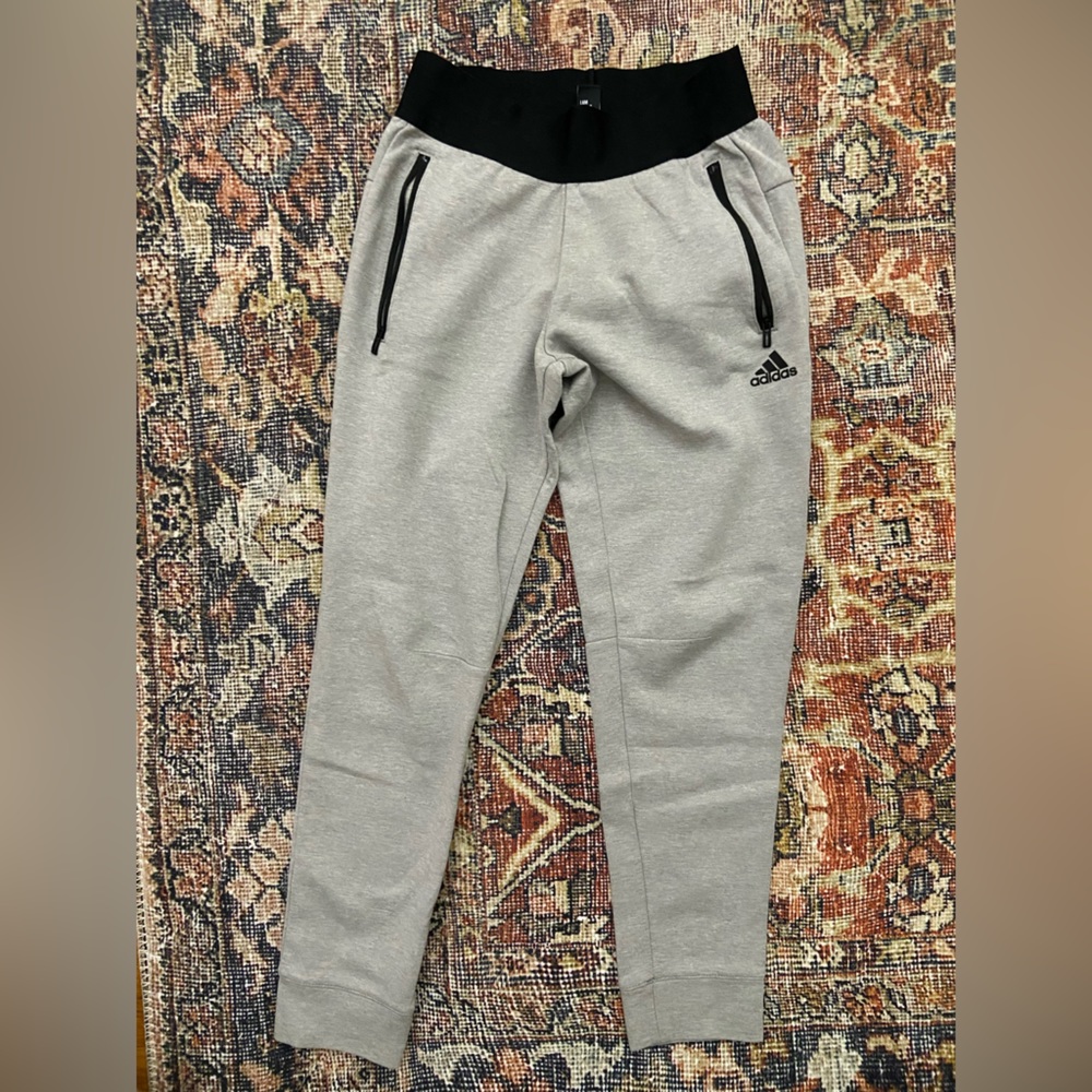 Adidas gray sweatpants joggers - size xs